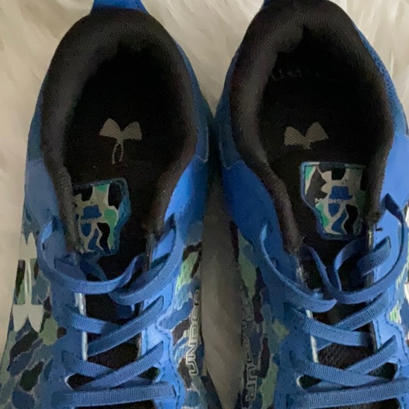 Under Armour Blue and Green Athletic Sneakers - Picture 13 of 16